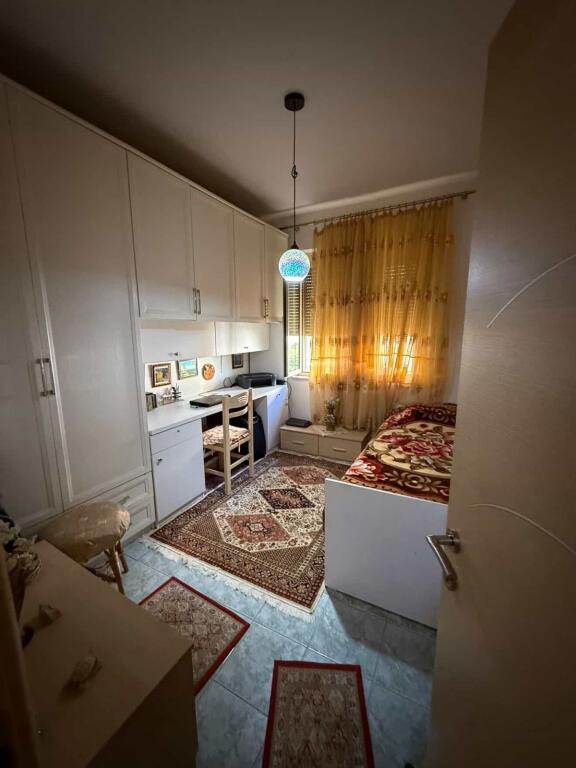 2+1 apartment for sale in Vasil Shanto!