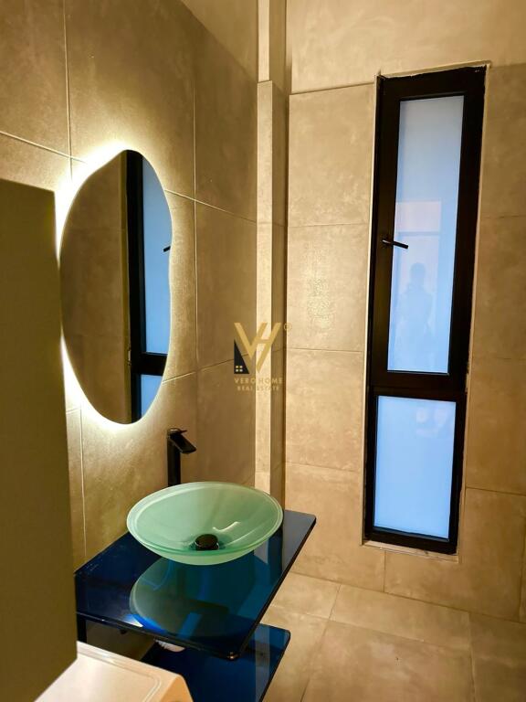 AFFITTASI APPARTAMENTO 1+1+BLK A SQUARE 21 100.000 LEKE
