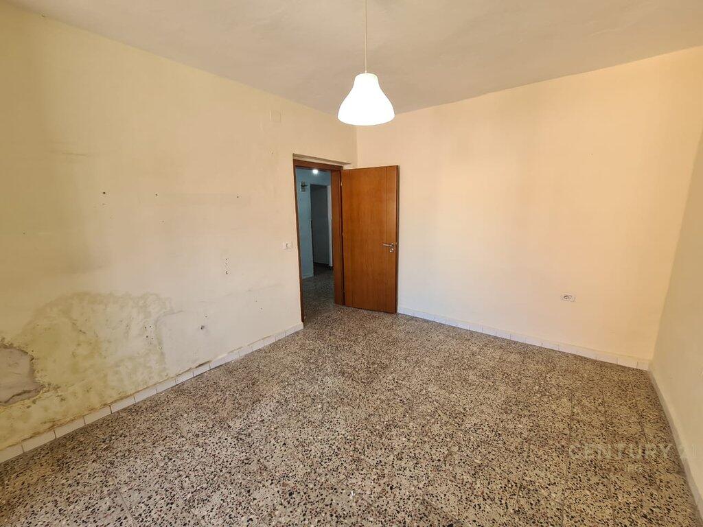 APPARTAMENTO 1+1+DEPOSITO VICINO A 21 DICEMBRE! IRG123695