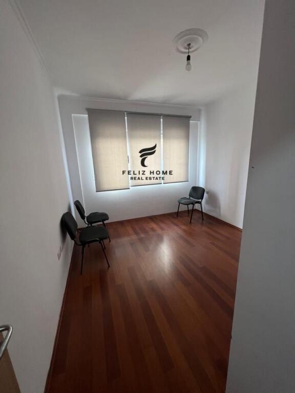 ZYRE ME QERA 100M2 5 MAJ 600 EURO