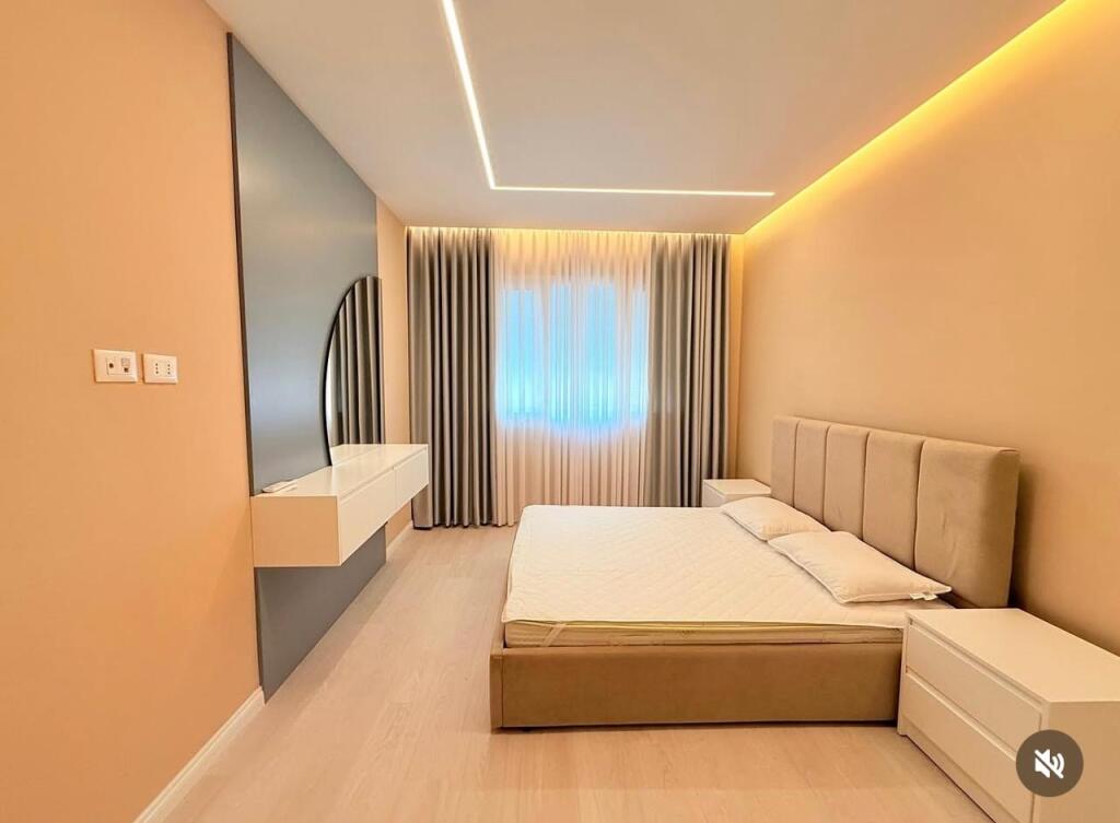 Super ap 2+1 presso river residence ( green city )