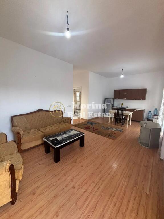 Affitto, Appartamento 2+1, 5 Maji, 350euro/mese