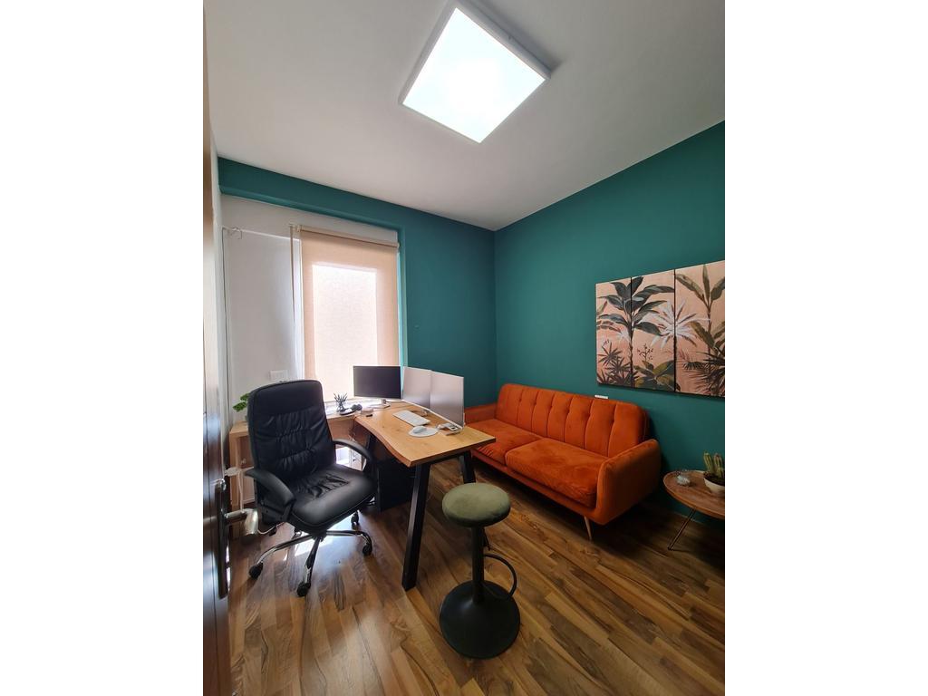 UFFICIO IN AFFITTO A TIRANA VICINO ALLA CASERMA DEI POMPIERI!