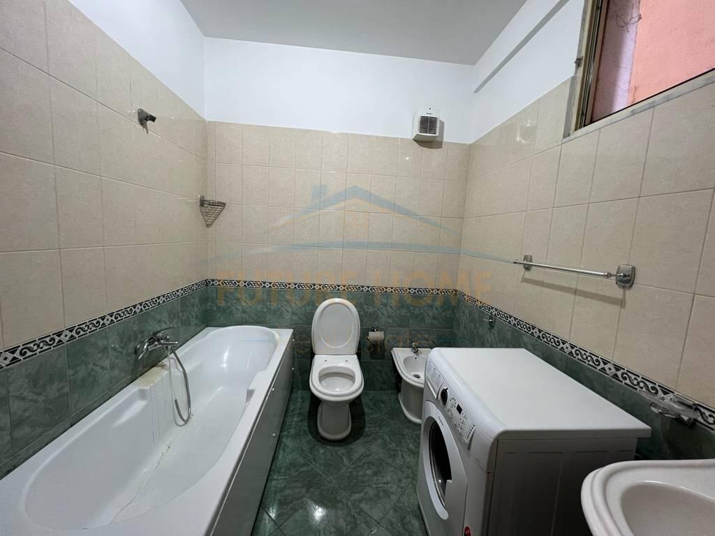 Në Shitje, Apartament 2+1+2+vend parkimi, Don Bosko, Tiranë