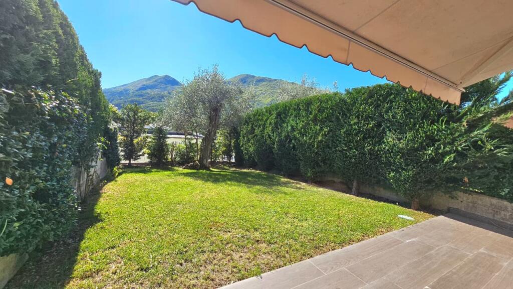 Affittasi villa su 2 piani vicino a Tegu / Tirana