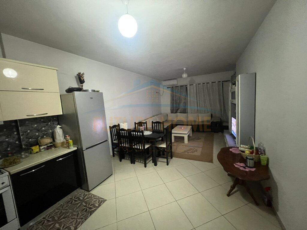 In vendita, Appartamento 2+1, Nuovo Anello, Tirana.