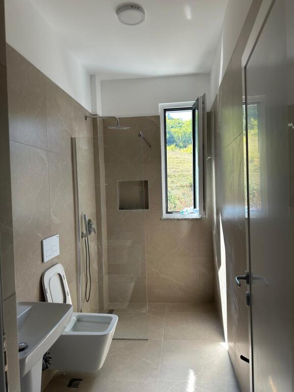 Luxury Villa for Rent in Kombinat