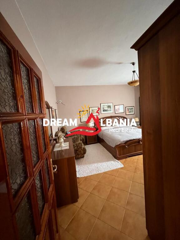 Appartamento 2+1+Veranda in vendita a Laprake vicino a Kupola, Tirana ID (41211464)