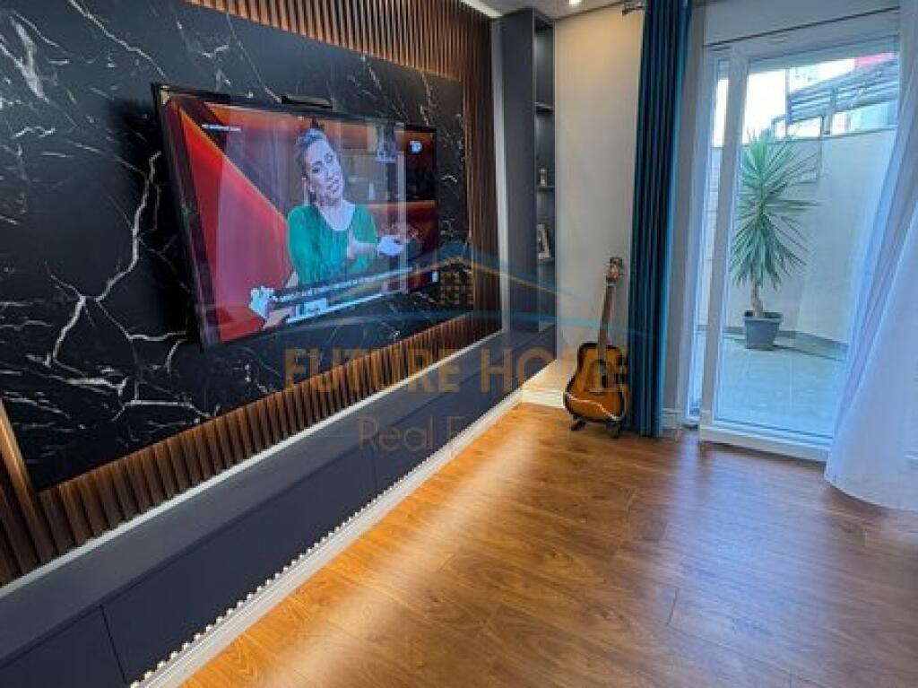 For sale, Apartment 2+1+2, Yzberisht