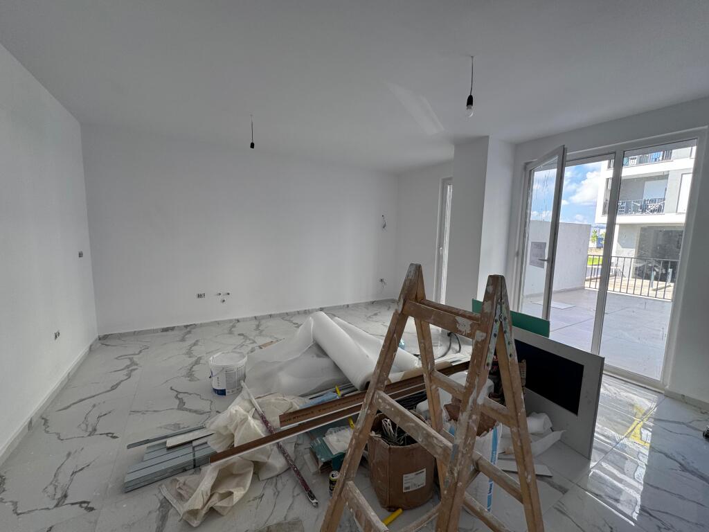 📣 AFFITTO Appartamento 2+1 Con 2 Bagni E Veranda, Univers City