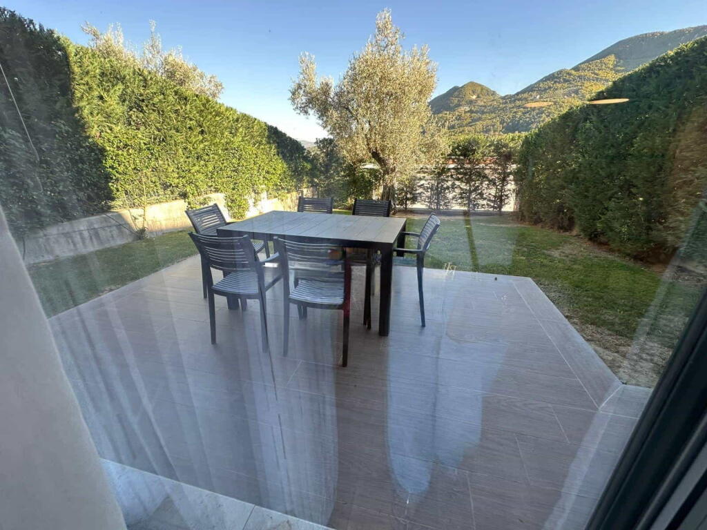 Villa su 3 piani in affitto presso Olive Grove Residence (ID BV22503) Tirana