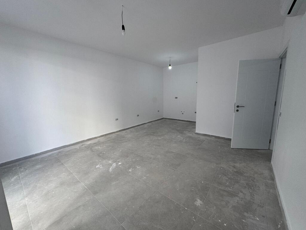 📣 AFFITTO Appartamento 2+1 Con 2 Bagni E Veranda, Univers City