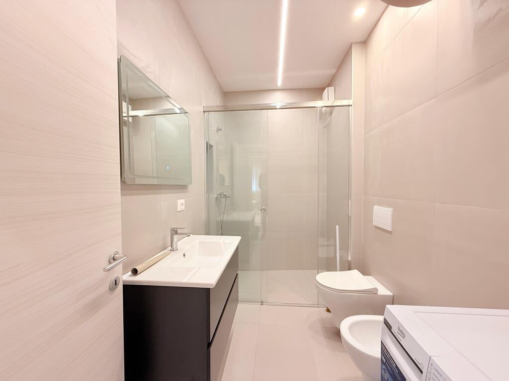 Appartamento Moderno 2+1 in Affitto – River Residence