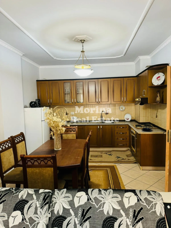 Affitto, Appartamento 2+1+Guardaroba Astir, 550 euro/mese