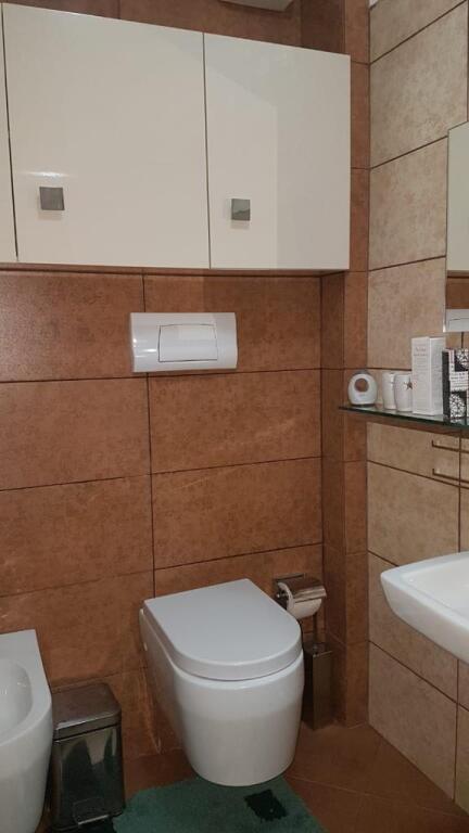 Apartament 2+1, Mozaiku