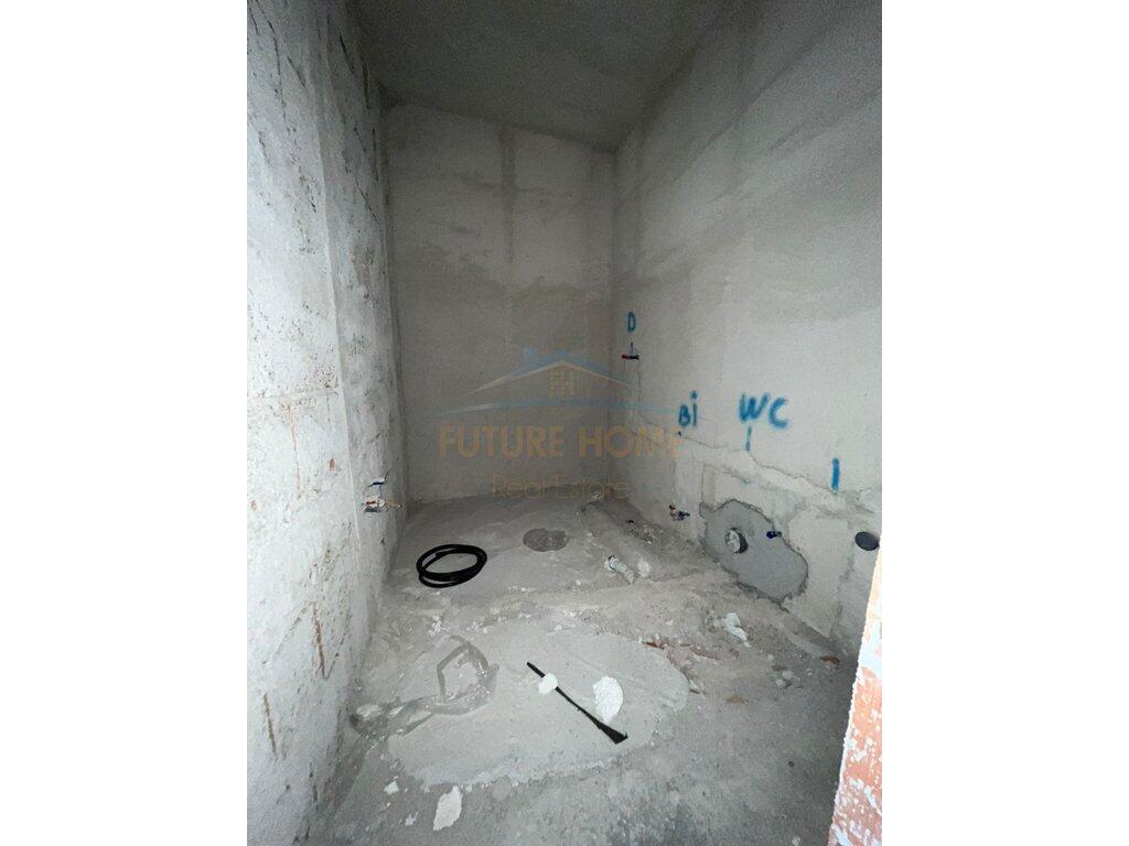 In vendita, Appartamento 1+1, QSUT, Tirana