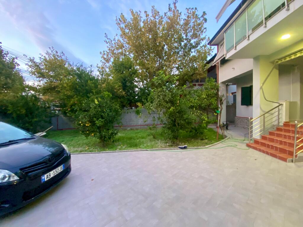 Casa Privata In Affitto A Vlore