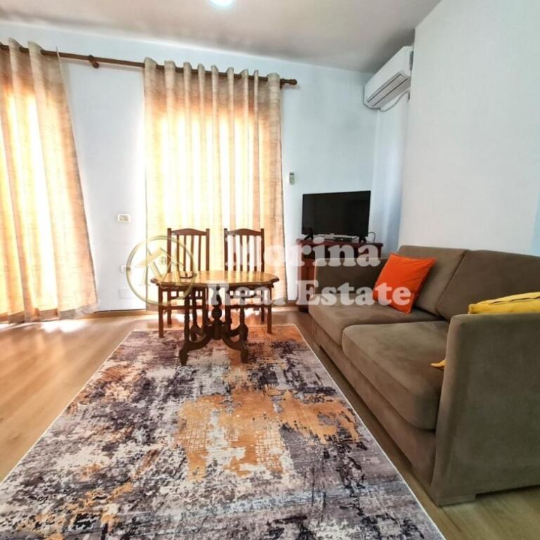 Qera, Garzoniere, Amerikan 2, 400 euro/muaj