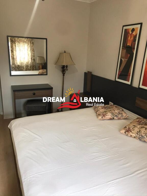Appartamento 3+1 in affitto nella zona del centro vicino al ristorante Piazza a Tirana (ID 4231201)