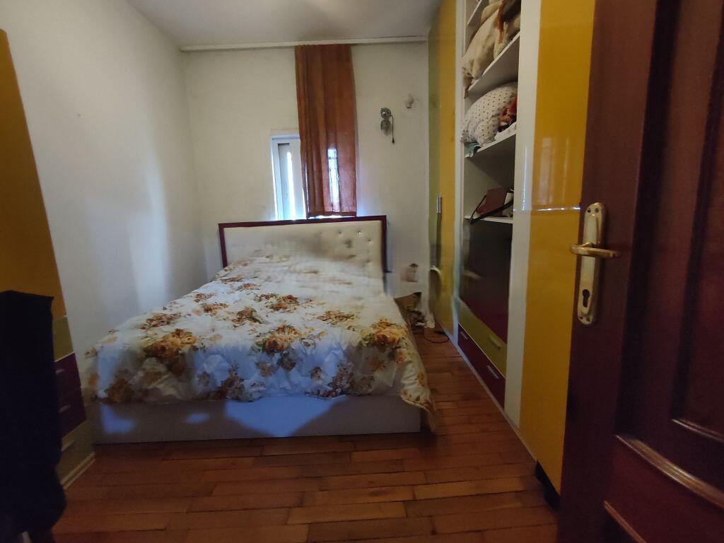 VENDIAMO APPARTAMENTO PER INVESTIMENTO VICINO AL LAGO DI TIRANA!! 190.000 €