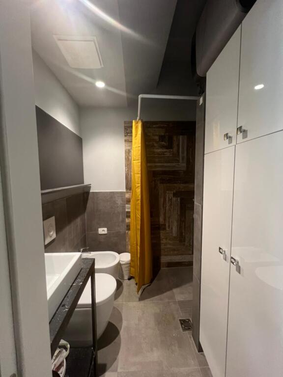 1+1, 2° piano edificio esistente, prezzo 550 euro non trattabile