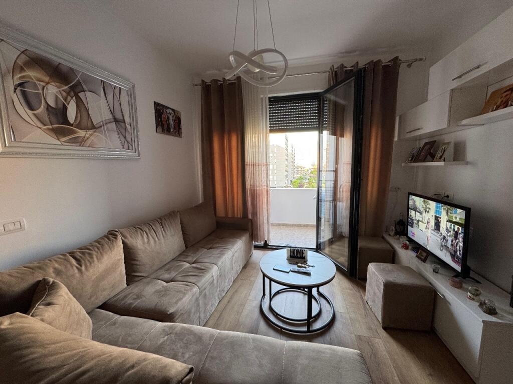 APPARTAMENTO IN VENDITA 2+1 A FIORI DI BOSKO TIRANA