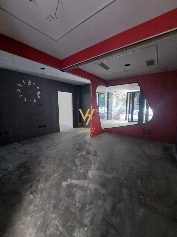MAGAZZINO 550 M2 IN AFFITTO A DON BOSKO 3.000 EURO