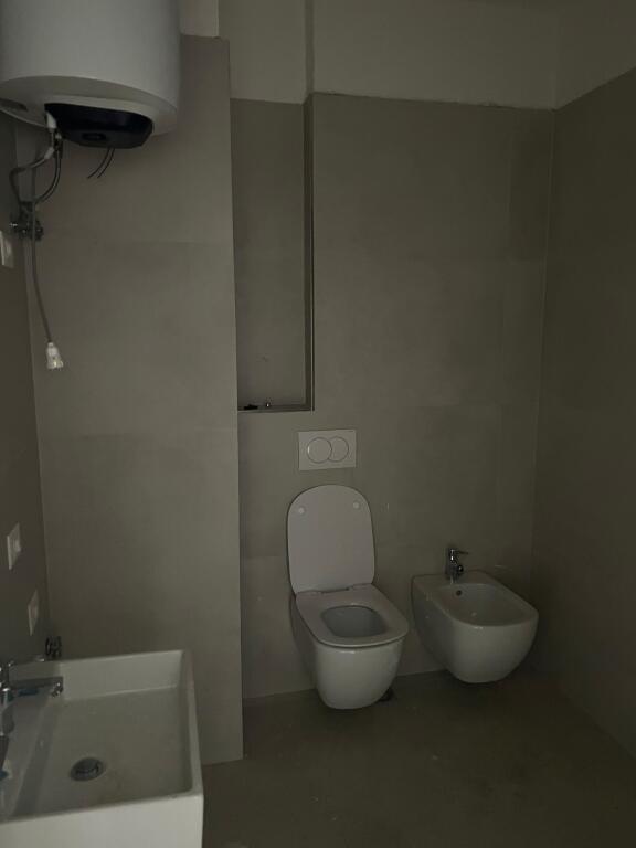 OFFICE FOR RENT 116 M2 JORDAN MISJA 800 EURO