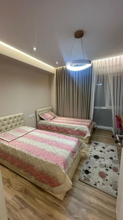 Rent apartment 2+1+2  750€ 📍Xhamllik