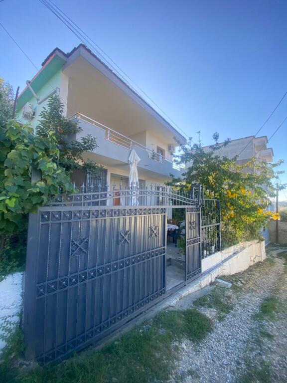 Villa in Vendita