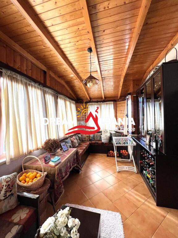 Appartamento 2+1+Veranda in vendita a Laprake vicino a Kupola, Tirana ID (41211464)