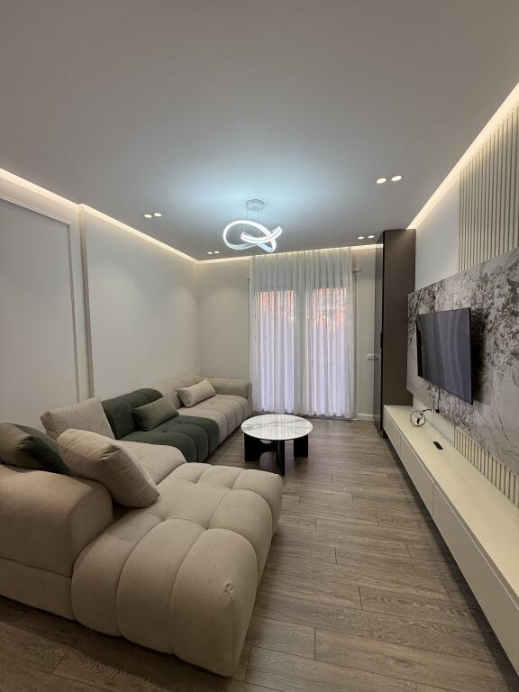 Apartament 2+1 per qera ne TEG