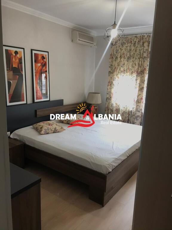 Appartamento 3+1 in affitto nella zona del centro vicino al ristorante Piazza a Tirana (ID 4231201)
