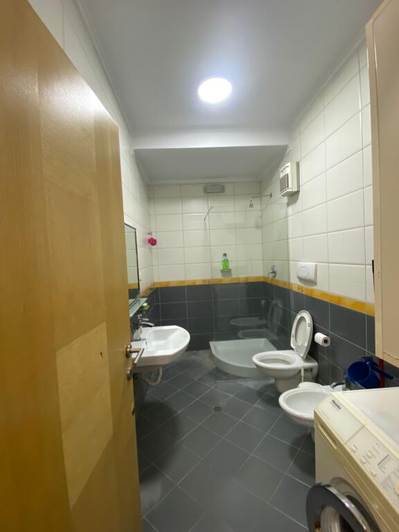 2+1, adottato, complesso halili selvia 650 euro