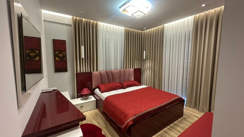 Rent apartment 2+1+2  750€ 📍Xhamllik