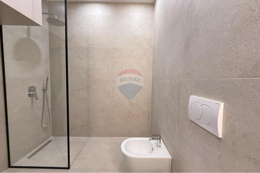 Apartament - Për Shitje - Rruga Frederik Shiroka, Tiranë € 237,000
