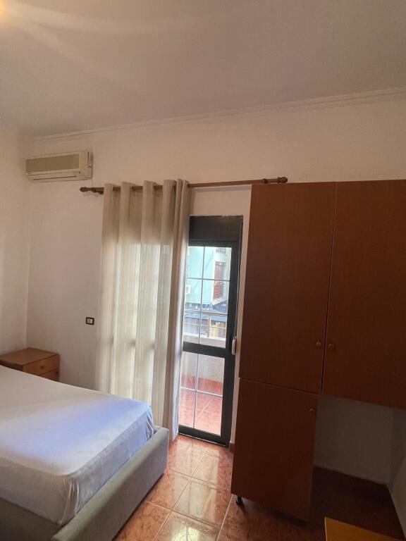 Jepet Apartament 2+1 plazh durres Deri ne Qershor