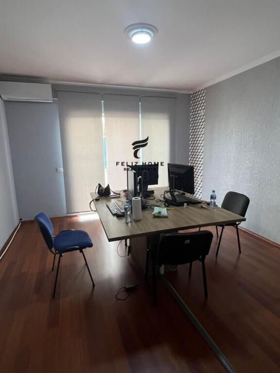 ZYRE ME QERA 100M2 5 MAJ 600 EURO