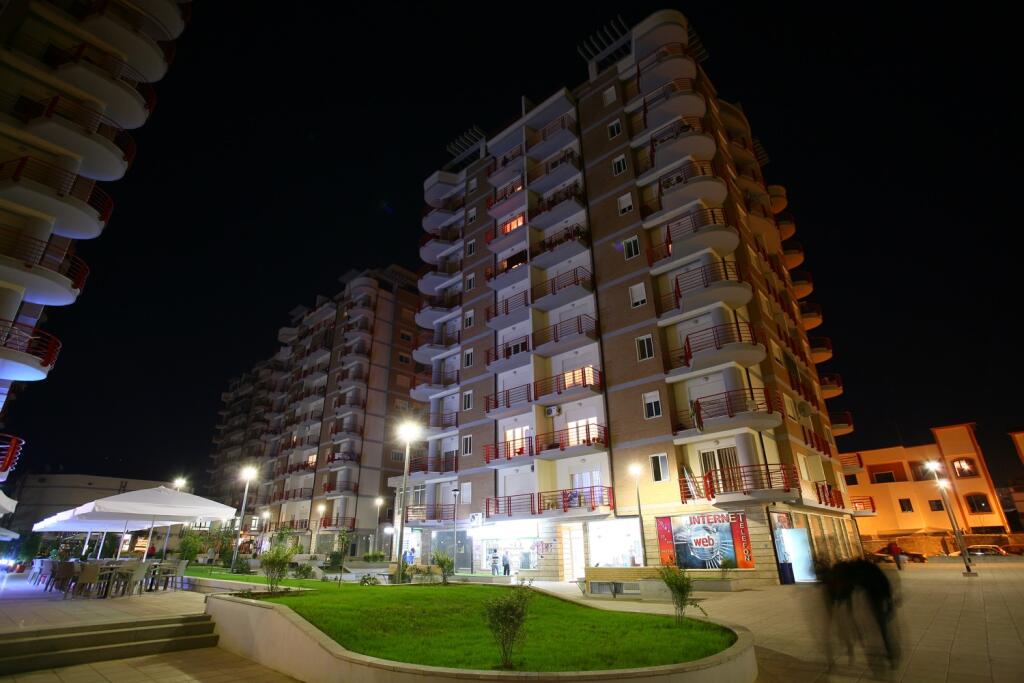 Në Shitje, Apartament 2+1+2+vend parkimi, Don Bosko, Tiranë