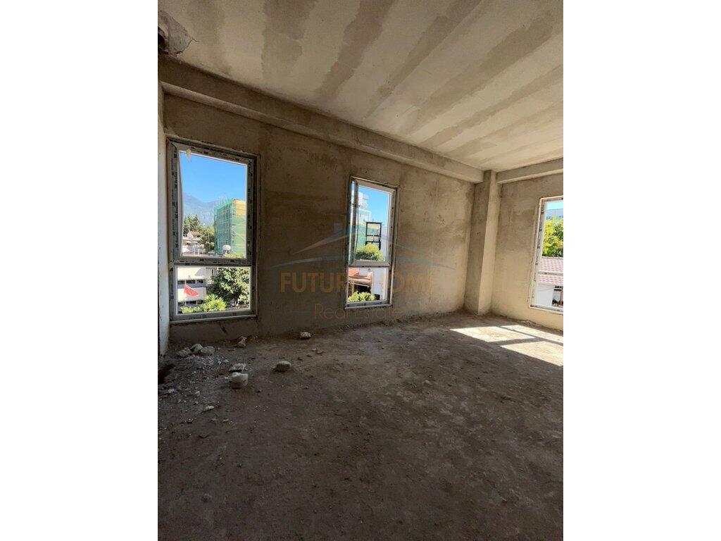 In vendita, Appartamento 1+1, QSUT, Tirana