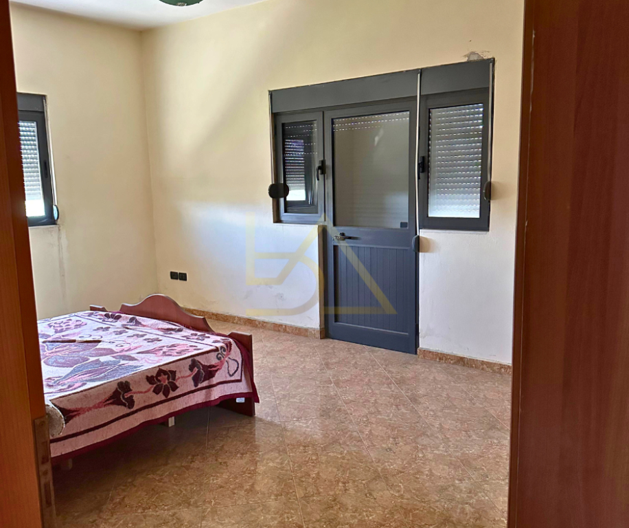 Villa + Terreno in vendita – Durrës, Shënavlash