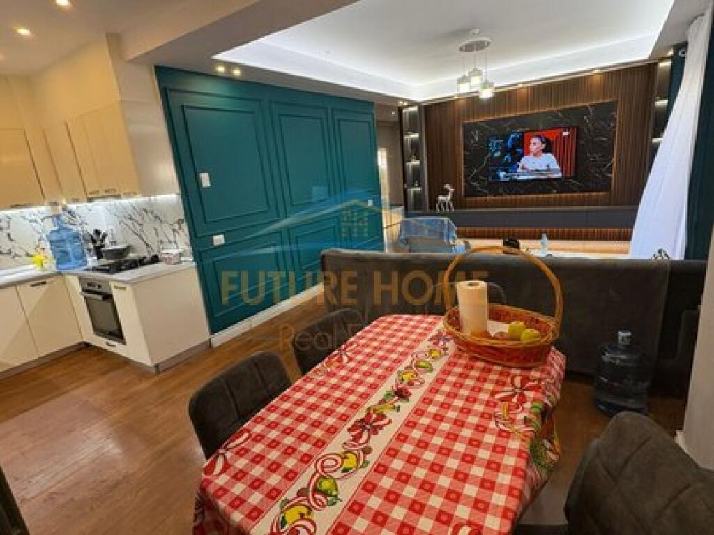 For sale, Apartment 2+1+2, Yzberisht