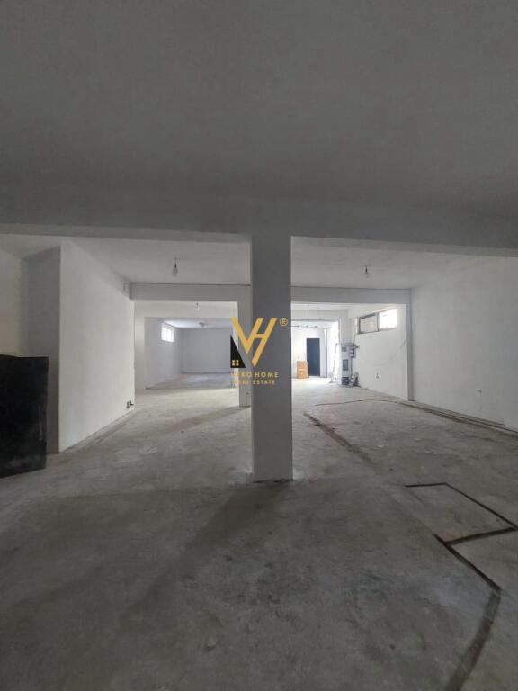 MAGAZZINO 550 M2 IN AFFITTO A DON BOSKO 3.000 EURO