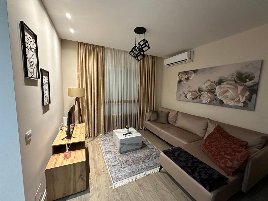 APPARTAMENTO IN AFFITTO 1+1 GIARDINO BOTANICO 550 EURO