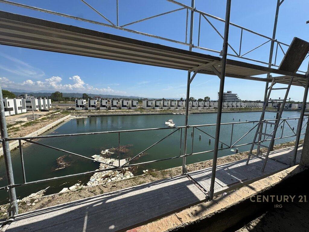 APPARTAMENTO 2+1+2 CON VISTA SULLA MARINA DI TURQUOISE MARINA!    299,000 €