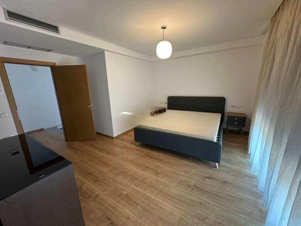 Villa su 3 piani in affitto presso Olive Grove Residence (ID BV22503) Tirana