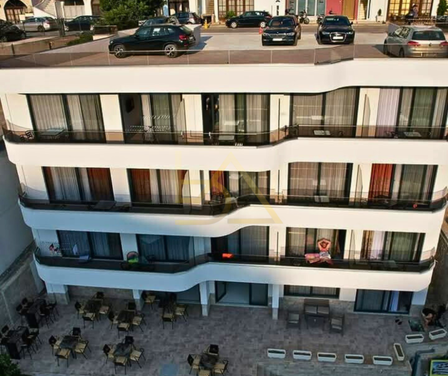 Vendesi Hotel – Ulcinj, Montenegro
