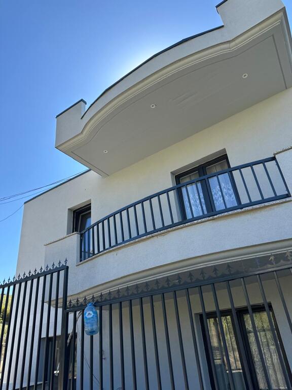 Luxury Villa for Rent in Kombinat