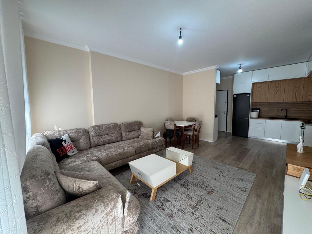 🏡 Appartamento 2+1+2 bagni in affitto, Univers City