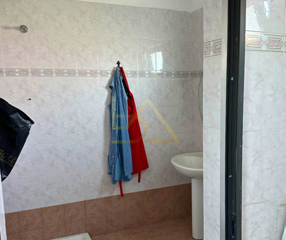 Villa + Terreno in vendita – Durrës, Shënavlash